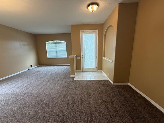 4th image of 14547 Potterton Cir