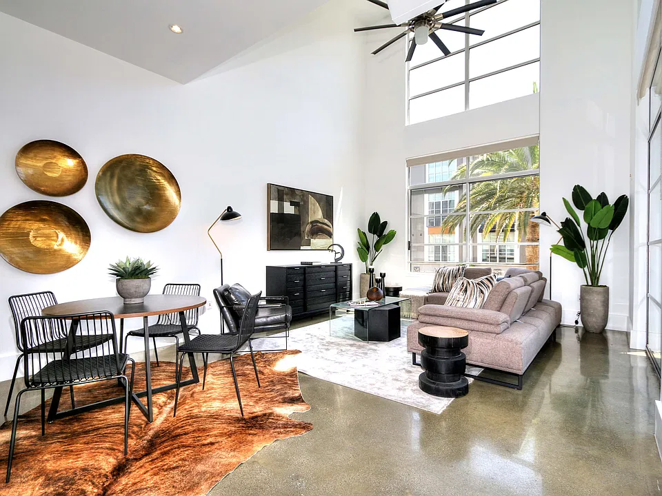 333 Santana Row #251