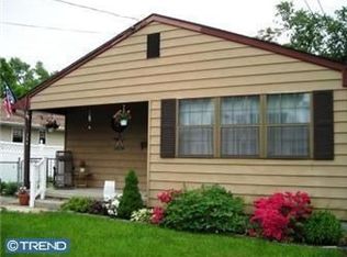 204 W Madison Ave, Magnolia, NJ 08049