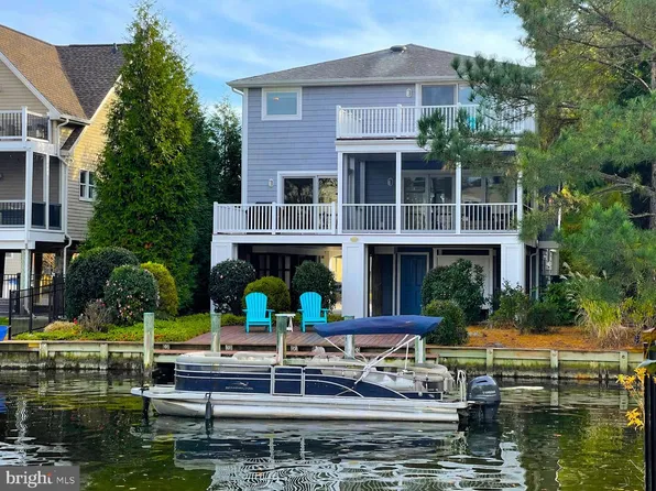 309 W 5th St, Bethany Beach, DE 19930