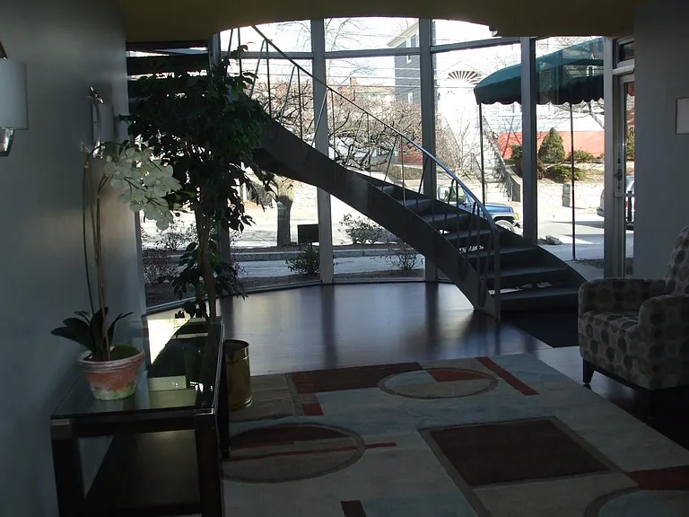 AMBASSADOR PROVIDENCE — Photo 14