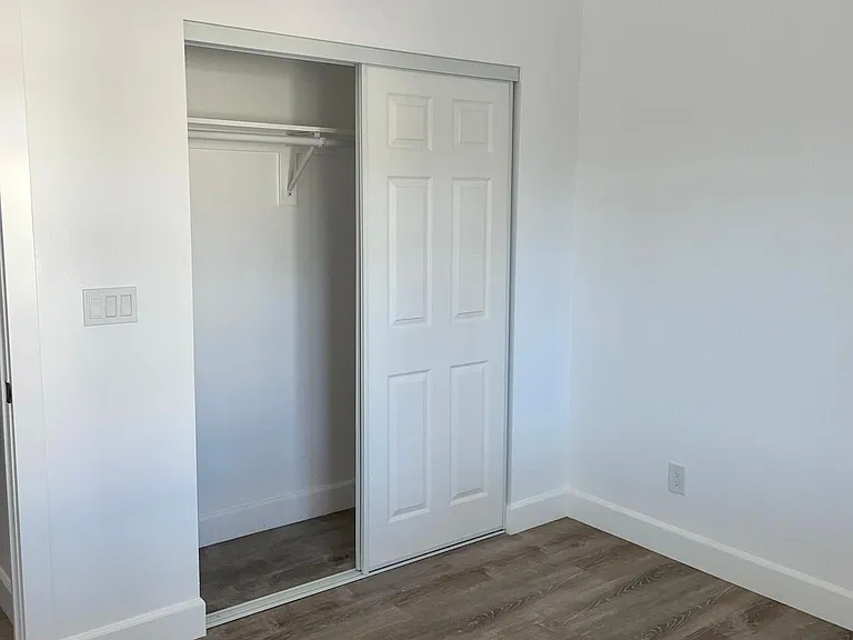 Presidio Pl — Photo 10