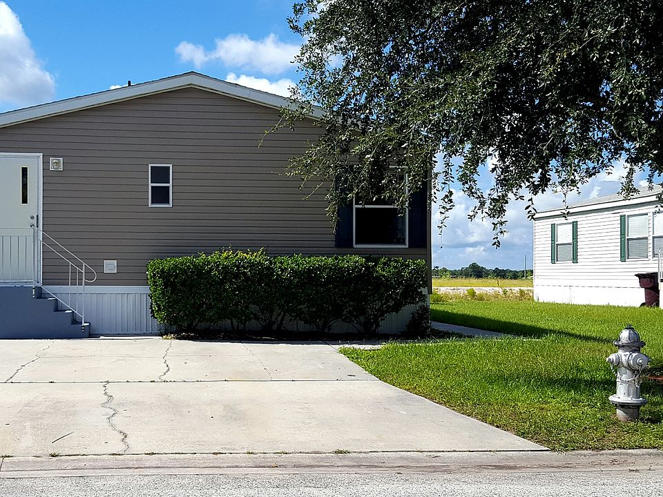 1st image of 3882 Covington Dr