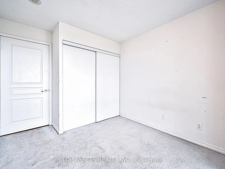 509 Beecroft Rd #1908 — Photo 24