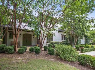 16 Wesley Walk, Jackson, MS 39216