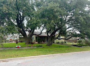 502 E Johnson St, Burnet, TX 78611