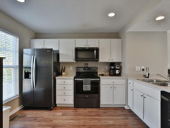 4th image of 5336 Calypso Cascades Dr