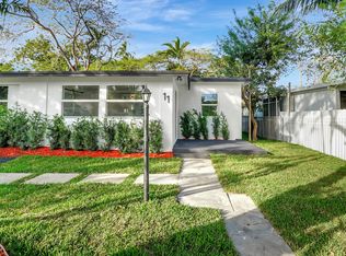 11 NW 117th St, Miami, FL 33168