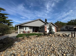 18020 Hambletonian Dr, Tehachapi, CA 93561