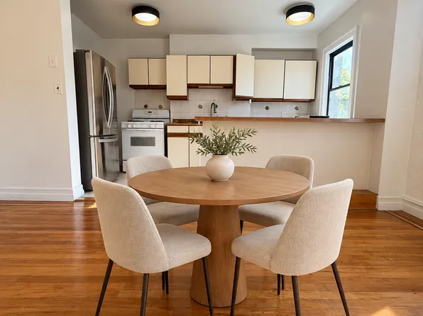 (undisclosed Address), Bronx, NY 10469