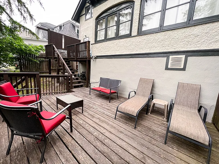 110 Linden Ave — Photo 20