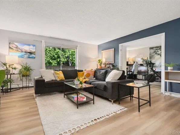 7040 E Girard Avenue #207, Denver, CO 80224