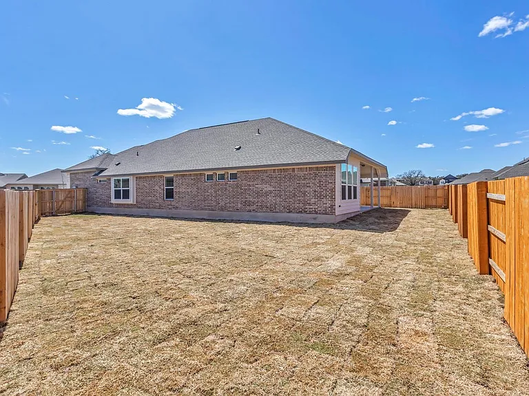 506 Sixpence Ln — Photo 27