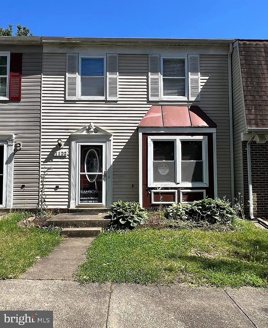 1122 Dutton Way photo 1
