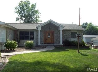 502 N Cross St, Angola, IN 46703