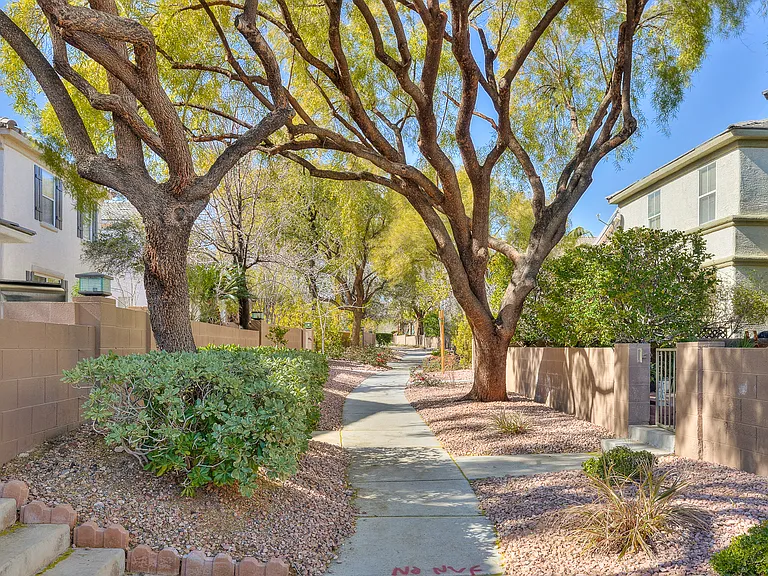 9912 Via Toro Ave — Photo 42