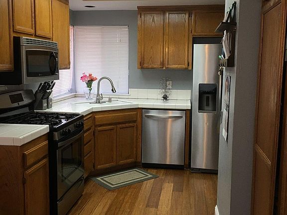 3rd image of 280 Tassajera Ct