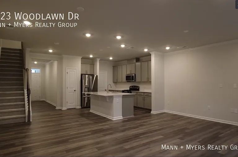 5823 Woodlawn Dr — Photo 8