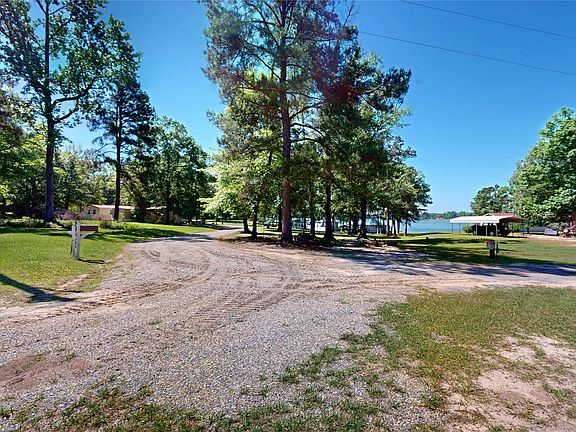 2nd image of 670 Arbin Culpepper Rd
