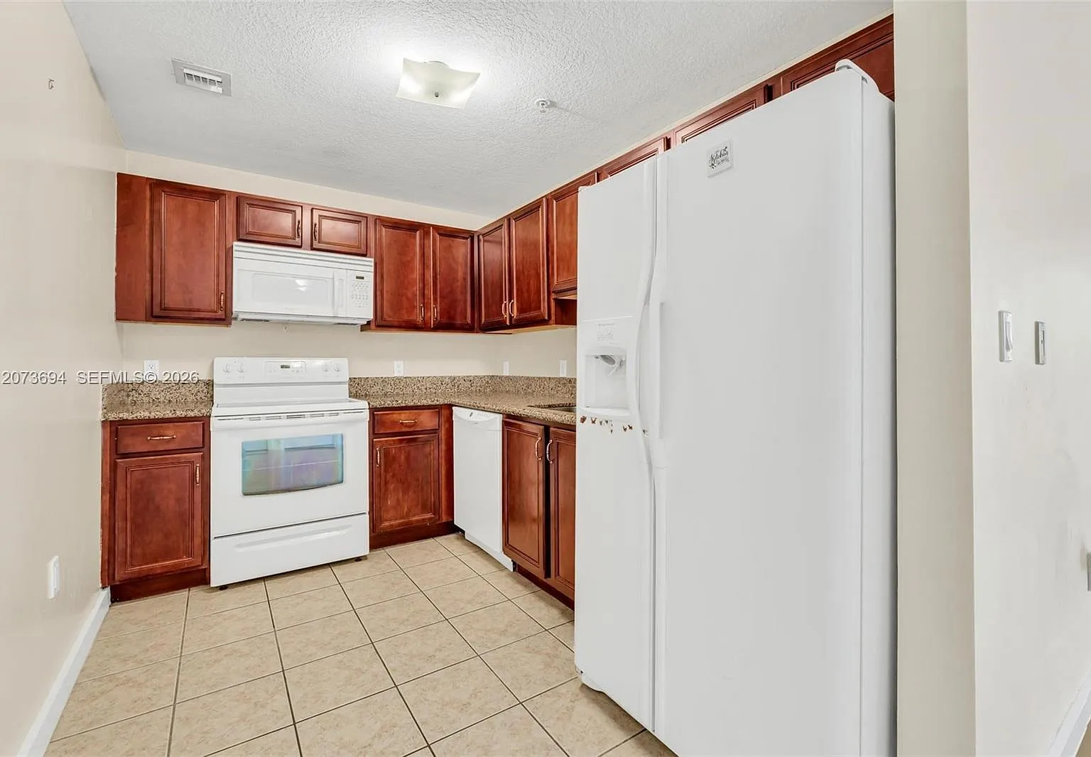 2 bed, 1285 sqft, $2,600 — Photo 3