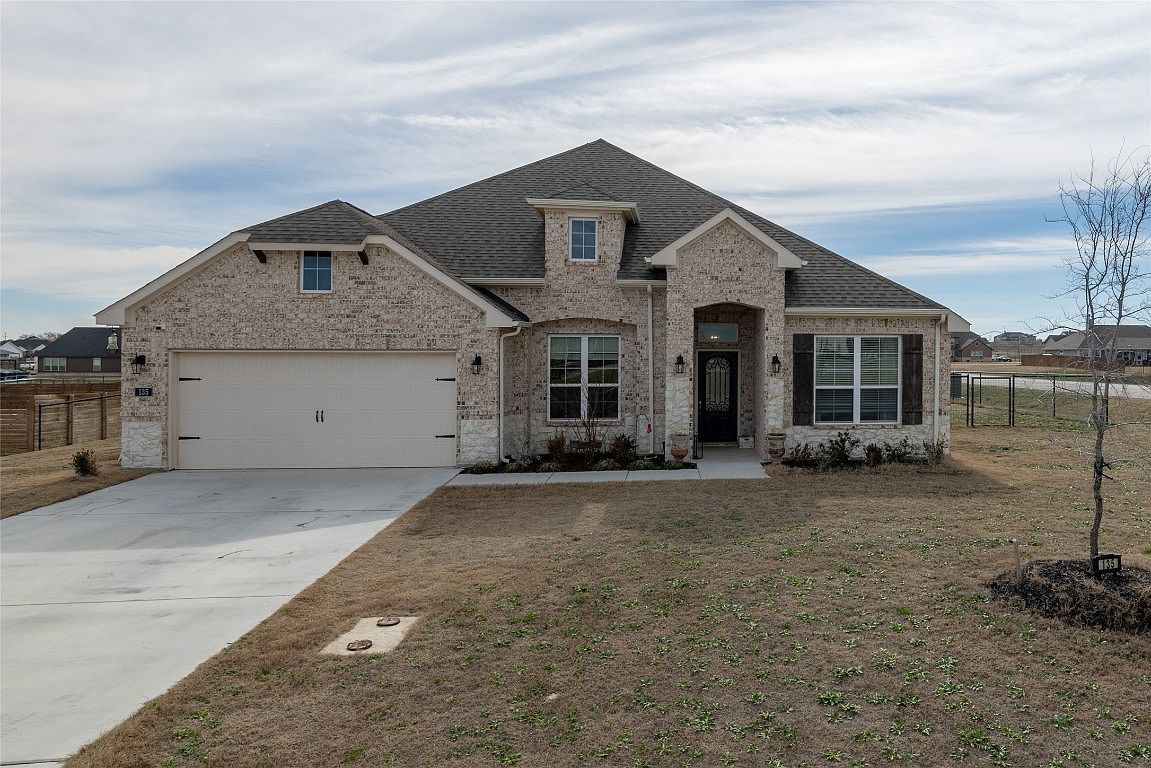 135 Mossy Creek Trl, Rhome, TX 76078 MLS 20529241 Zillow