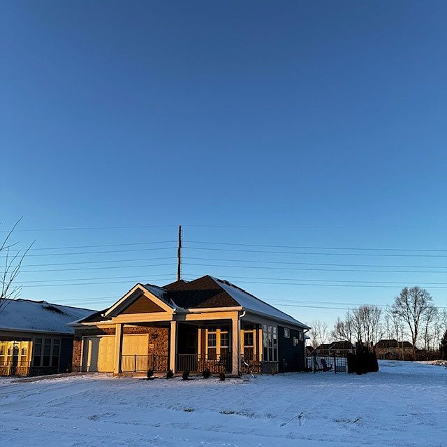 2nd image of 2960 Millgate Dr