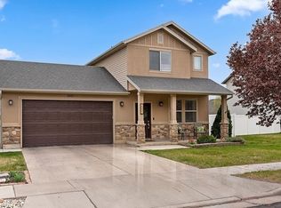 1001 W Chatham Dr N, North Salt Lake, UT 84054