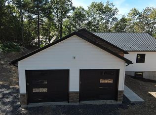 2327 Teaberry Ln, Lock Haven, PA 17745