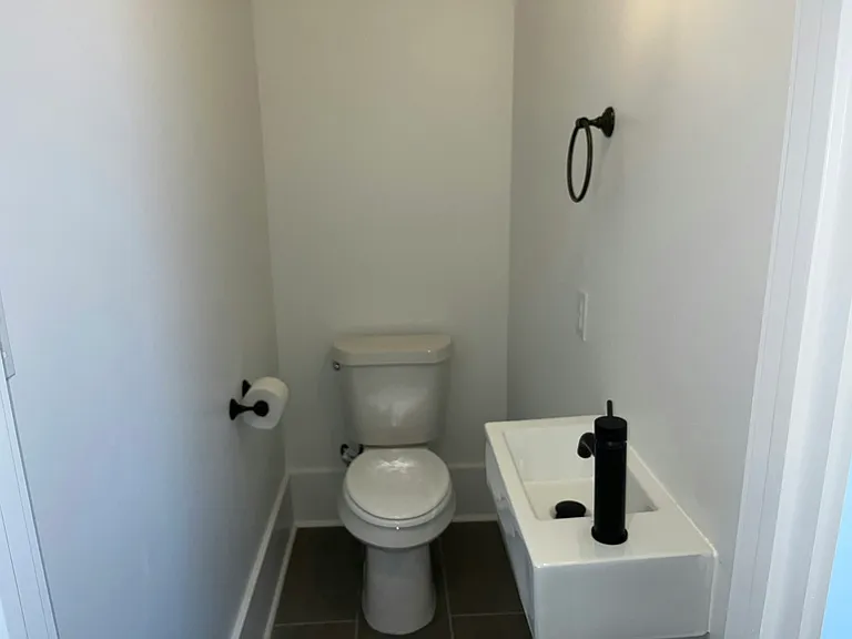 1662 N Tonti St #1A — Photo 62