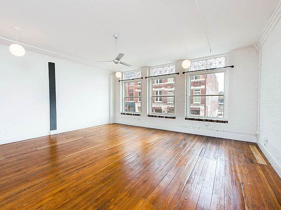 2nd image of 118 W Jackson Ave APT 222