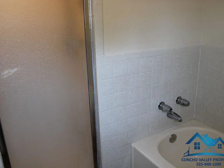 1706 Kansas Ave — Photo 11