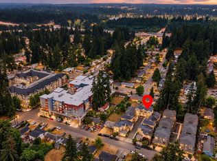 23432 55th Ave W #B, Mountlake Terrace, WA 98043
