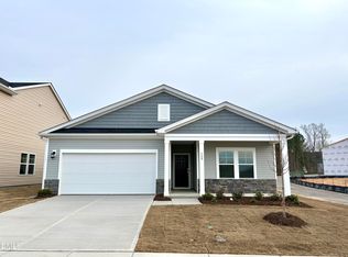 500 Venetian Dr, Sanford, NC 27332