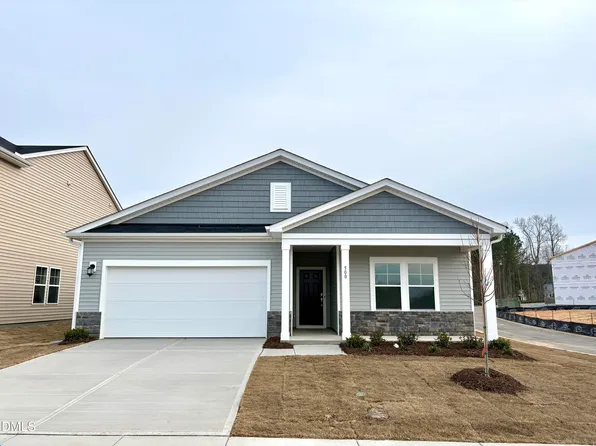 500 Venetian Dr, Sanford, NC 27332