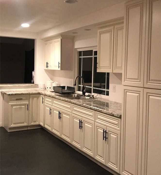 1st image of 2609 S Marigold Ave