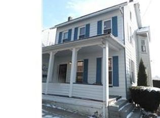 410 W George St, Pen Argyl, PA 18072