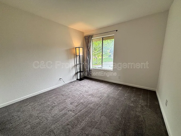 5312 Ridgeview Cir #10 — Photo 8