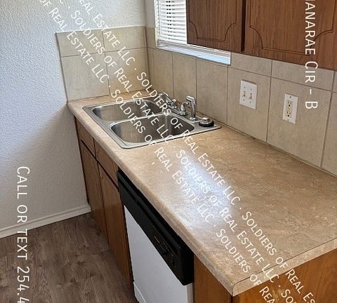 2nd image of 1111 Shanarae Cir APT B