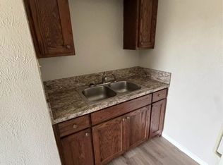 1500 Black Hill Dr #29, Gainesville, TX 76240