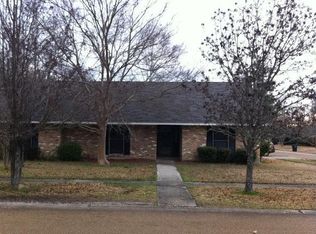 1627 Munal Dr, Baton Rouge, LA 70816