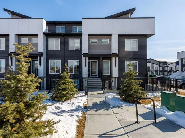 474 W Seton Cir SE #403, Calgary, AB T3M 3P6