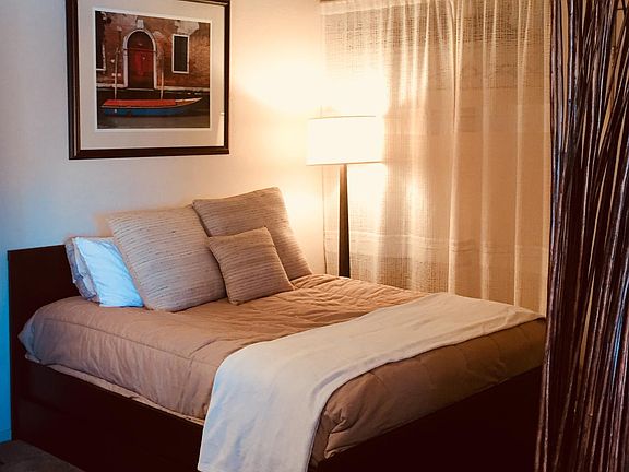 Queen size bed with storage drawers underneath