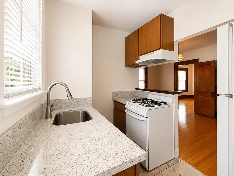 1163 22nd St — Photo 3