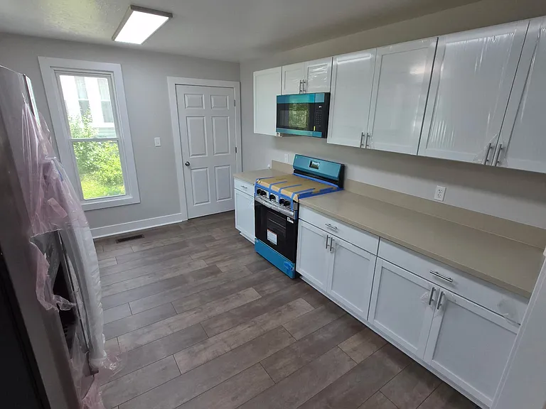 1017 Greene St — Photo 13