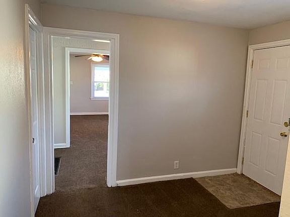 4th image of 3501 N Colorado Ave