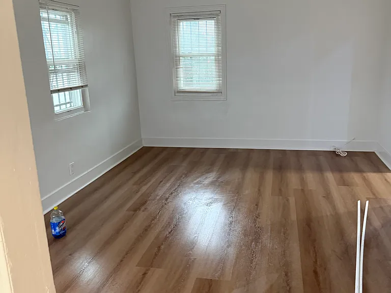 1956 W Manchester Ave #1 — Photo 1