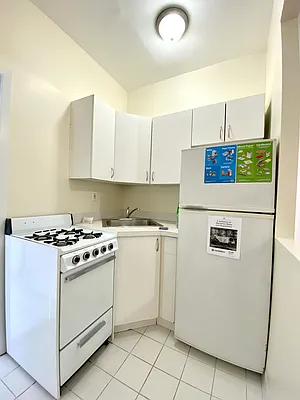 Rented by Corcoran | media 11