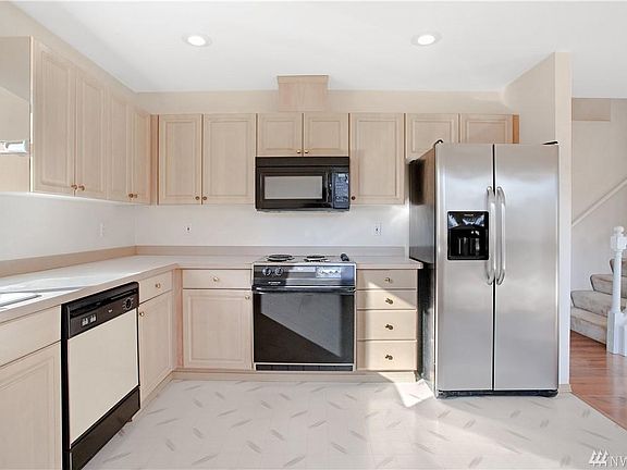 5th image of 13825 53rd Ave NE
