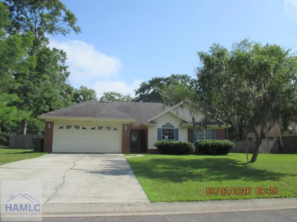 1108 Montclair Dr, Hinesville, GA 31313