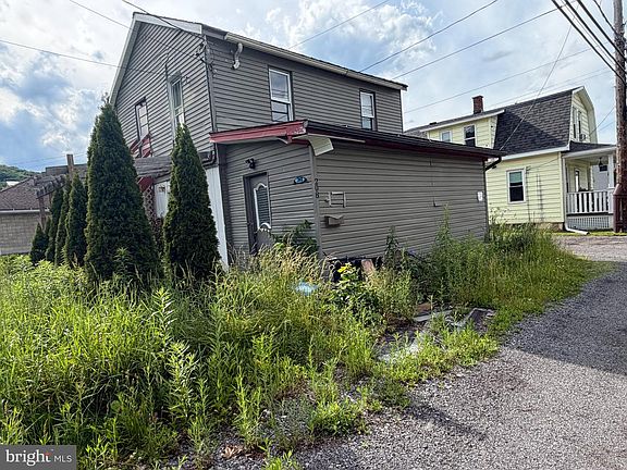 4th image of 208 Zimmerman Ave